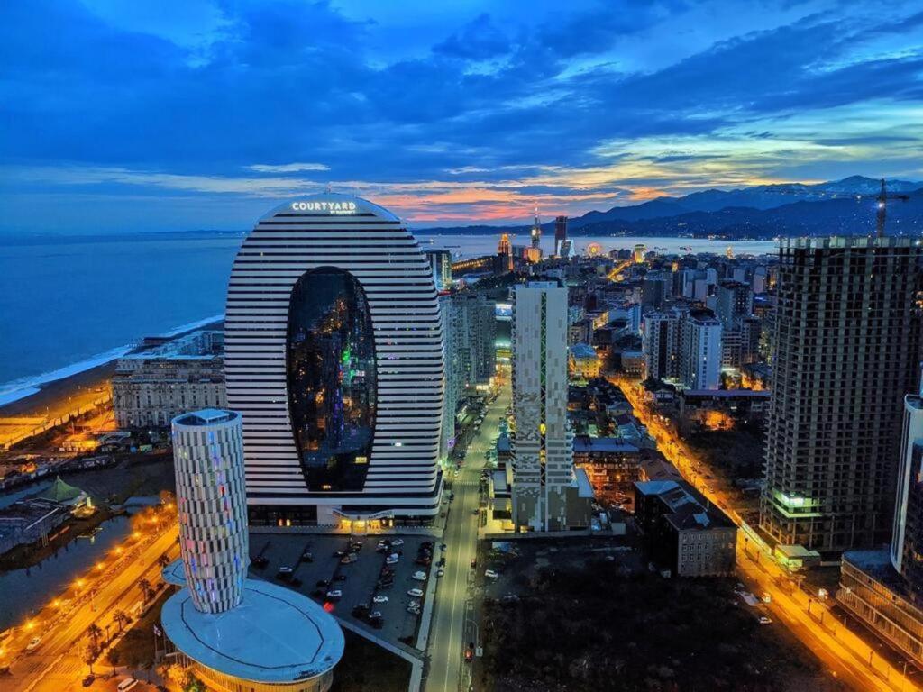 Orbi Hotel 巴统 外观 照片
