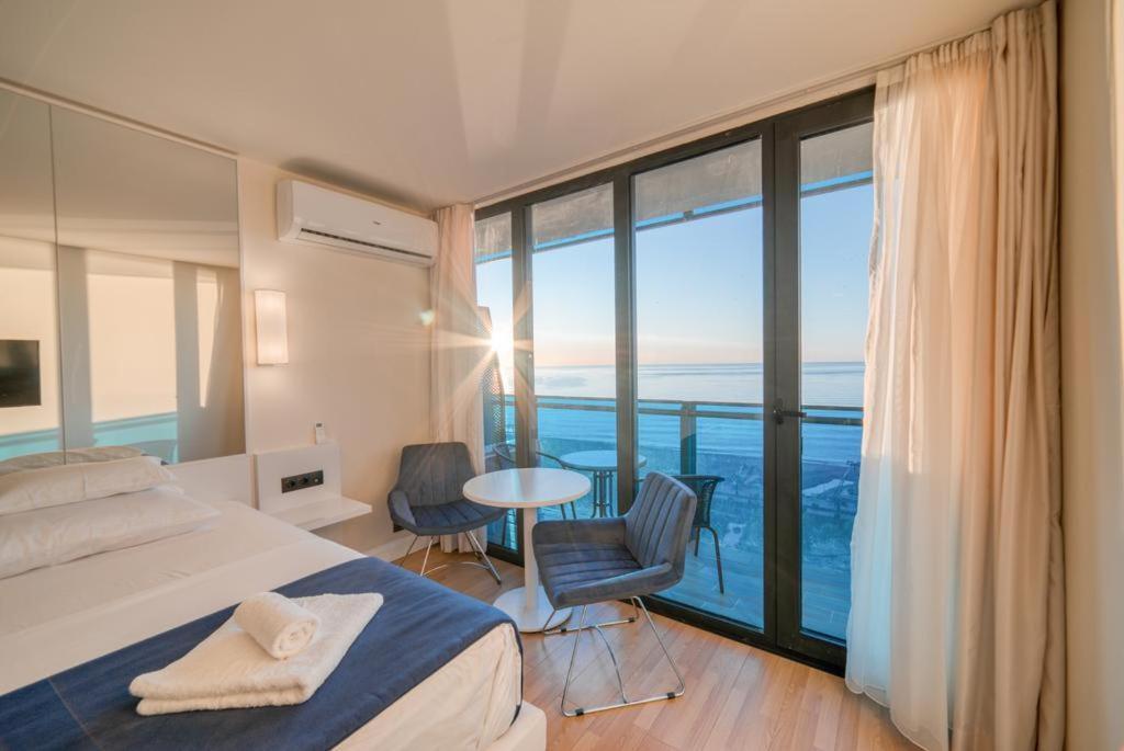 Orbi Hotel 巴统 外观 照片