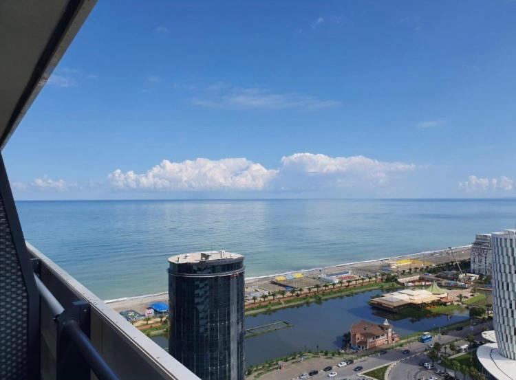 Orbi Hotel 巴统 外观 照片